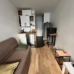 Cosy Studio With Balcony In Paris